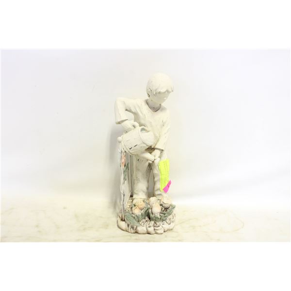 GARDEN STATUE - BOY W/WATERING CAN - 12"H