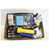 Image 1 : HOUSEHOLD TOOLS AND FASTENER LOT