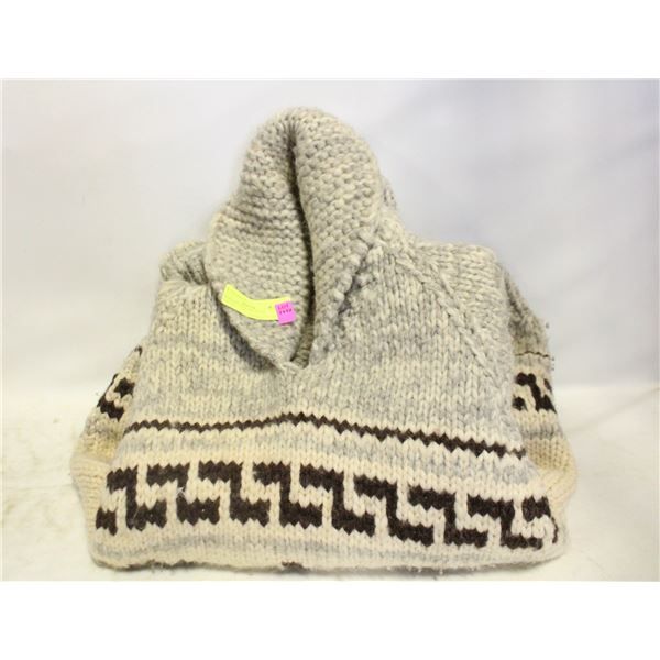 COWICHAN VINTAGE WOOL SWEATER