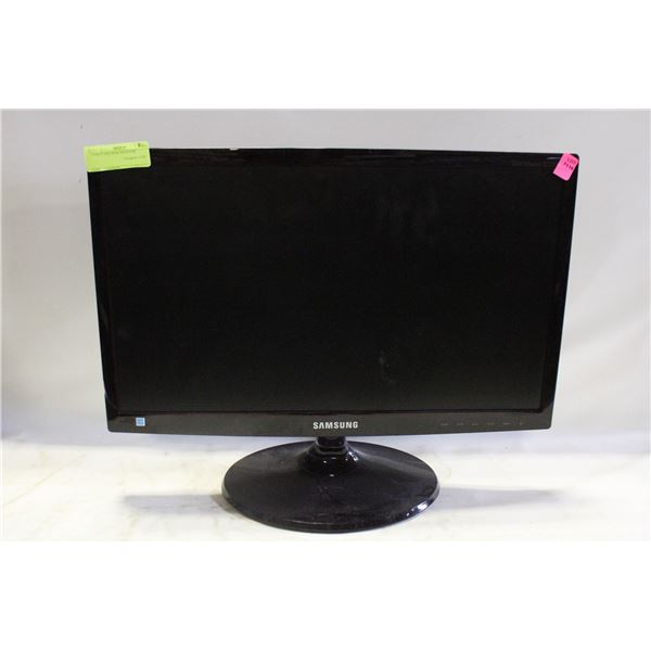 COMPUTER DESK MONITOR