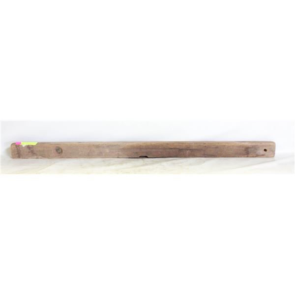 VINTAGE WOODEN LEVEL