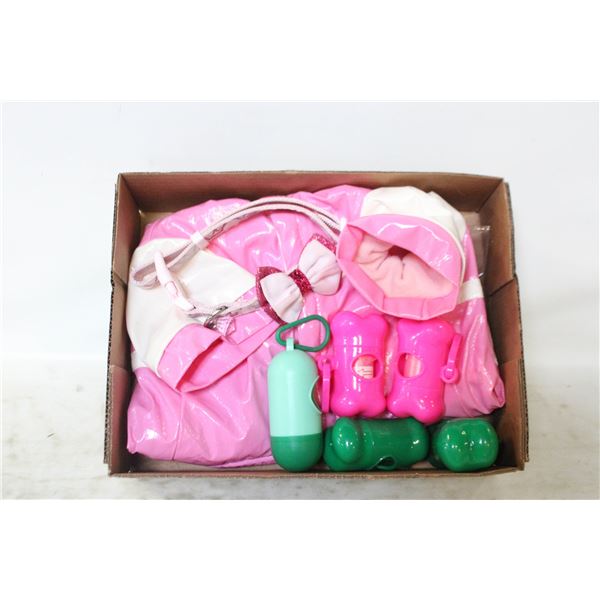 FLAT WITH SM DOG RAIN COAT. COLLAR,