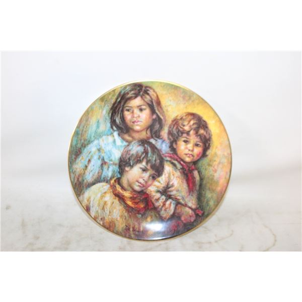 ROYAL DOULTON 'VINTAGE CHILDREN'