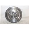 Image 1 : ANTIQUE RISKIN PEWTER MUSKATEERS PLATE