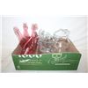 Image 1 : GLASS PITCHER - 5 GLASS BOTTLES - 1 GLASS VASE &
