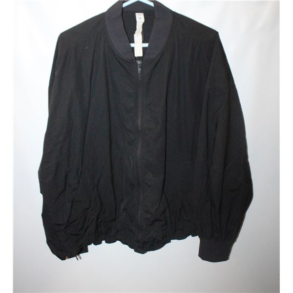 MENS XL LULU LEMON BLACK JACKET