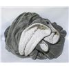 Image 1 : THE COMFY SHERPA-LINED WEARABLE SWEATER BLANKET