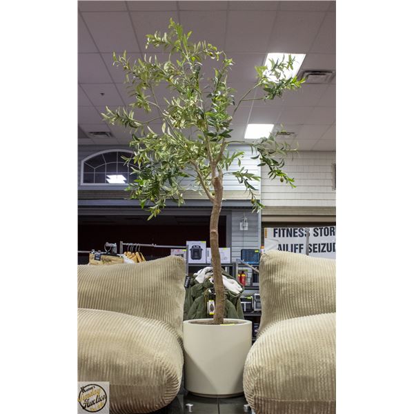CG HUNTER LIFELIKE OLIVE TREE - 6.5FT / 203.2 CM
