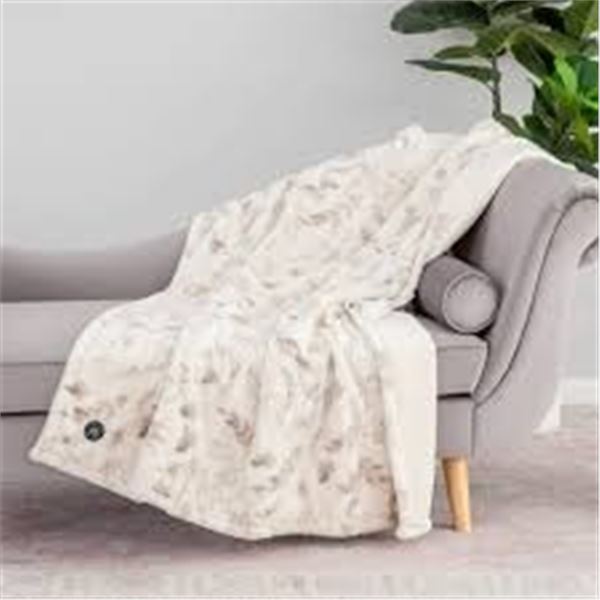 NEW BERKSHIRE HEATED LUXE FUR THROW BLANKET