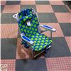 Image 1 : TOMMY BAHAMA KIDS FOLDING BEACH CHAIR