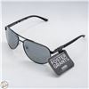 Image 1 : PAIR OF SUNGLASSES