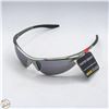 Image 1 : PAIR OF SUNGLASSES