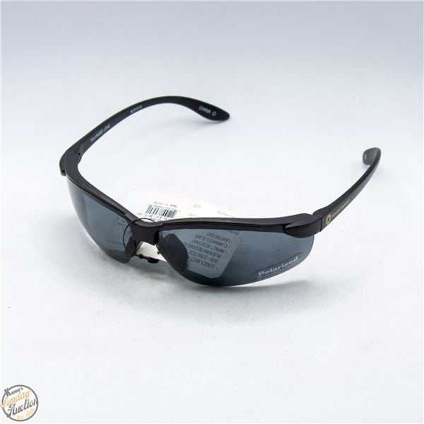 PAIR OF SUNGLASSES