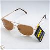 Image 1 : PAIR OF SUNGLASSES