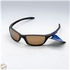 Image 1 : PAIR OF SUNGLASSES
