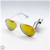 Image 1 : PAIR OF SUNGLASSES