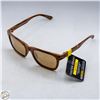 Image 1 : PAIR OF SUNGLASSES