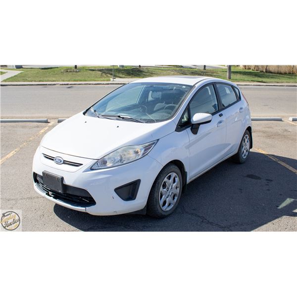 2013 FORD FIESTA SE