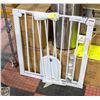 Image 1 : UNUSED NEWNICE PET GATE WITH CAT DOOR
