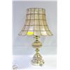 Image 1 : VINTAGE 25" LAMP WITH CAPIZ SHELL LAMP