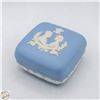 Image 1 : VINTAGE WEDGEWOOD BLUE TRINKET BOX