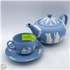 Image 1 : VINTAGE WEDGEWOOD BLUE TEAPOT WITH CUP AND SAUCER