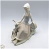 Image 1 : LLADRO SHEPARDESS WITH DOVES
