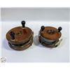 Image 1 : 2 VINTAGE PEETZ REELS 6” & 5”