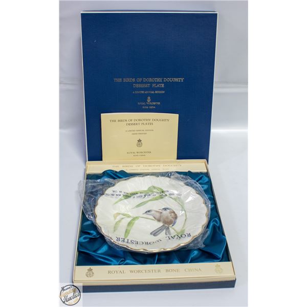 VINTAGE THE BIRDS OF DOROTHY DOUGHTY DESSERT