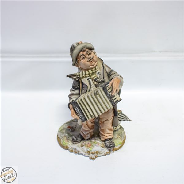 VINTAGE HOBO MAN WITH ACCORDIAN FIGURINE