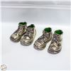 Image 1 : 2 PAIRS VINTAGE METAL CAST CHILDREN'S SHOES