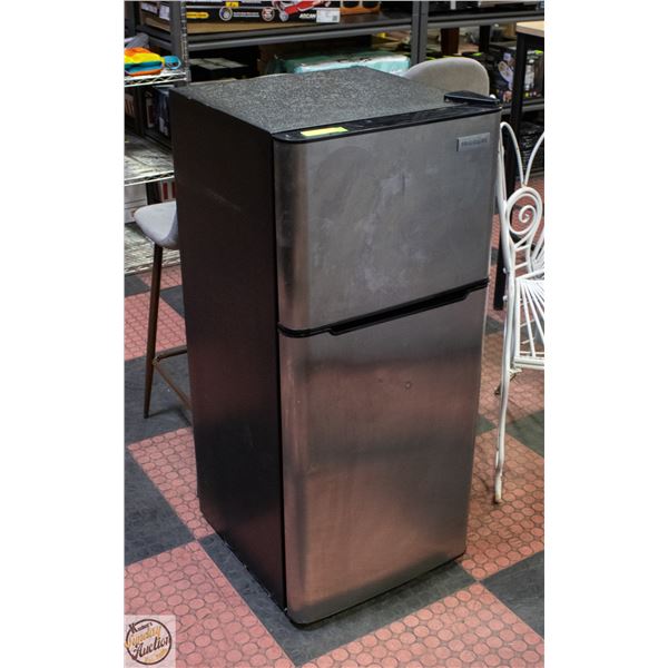 FRIGIDAIRE (JULY 2024 MODEL YEAR) MODEL