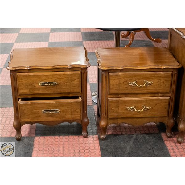 PAIR VINTAGE FRENCH STYLE CURVED NIGHT STAND