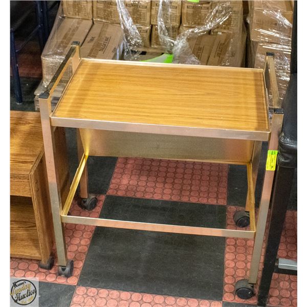VINTAGE PATIO ROLLER TRAY 25"X26"X15"