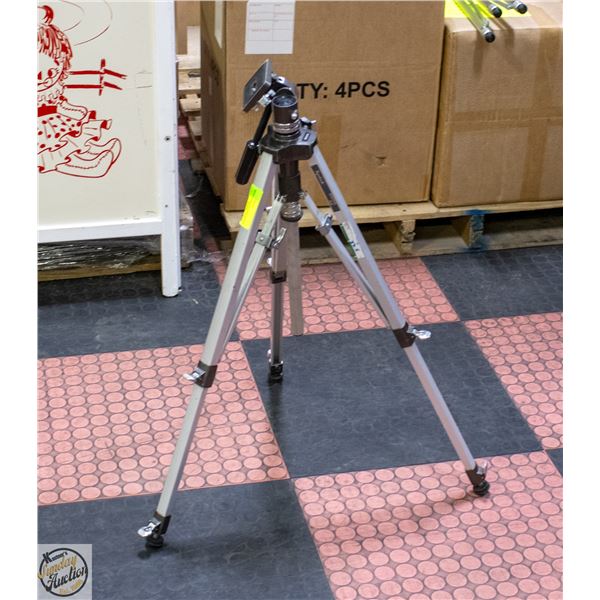 PAINTING EASEL TRIPOD