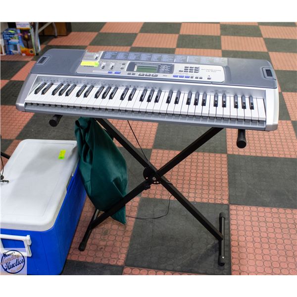 CASIO ELECTRIC KEYBOARD MODEL LK-100