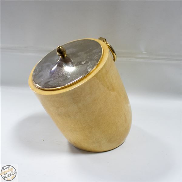 VINTAGE ANGLE DISPLAY ICE BUCKET