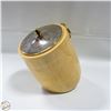 Image 1 : VINTAGE ANGLE DISPLAY ICE BUCKET