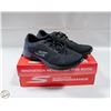 Image 1 : NEW SKETCHERS PERFORMACE SIZE 10 SHOES