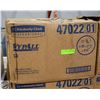 Image 1 : CASE OF KIMBERLY CLARK WYPALL WIPERS