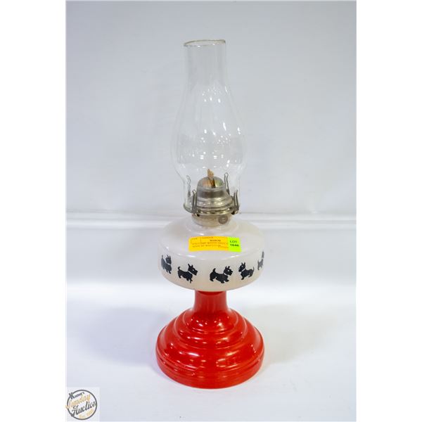 VTG LAMP, WESTIE DOGS, GLASS MADE BY WHITESTAR