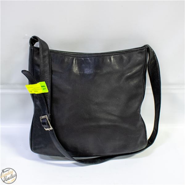GENUINE LEATHER DEREK ALEXANDER PURSE - ESTATE