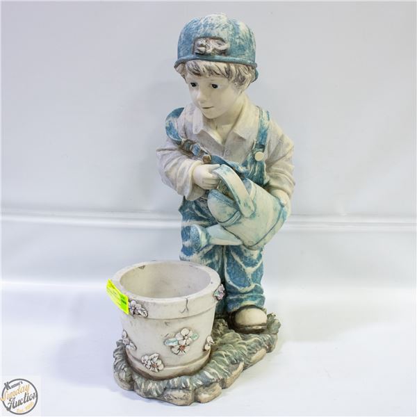 BOY GARDEN STATUE PLANTER 20"H 10LB