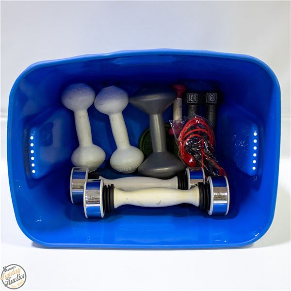 SMALL TOTE OF HAND WEIGHTS, NEW SKIPPING ROPE, ETC