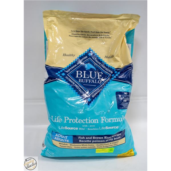 26LB BLUE BUFFALO ADULT DOG FOOD FISH