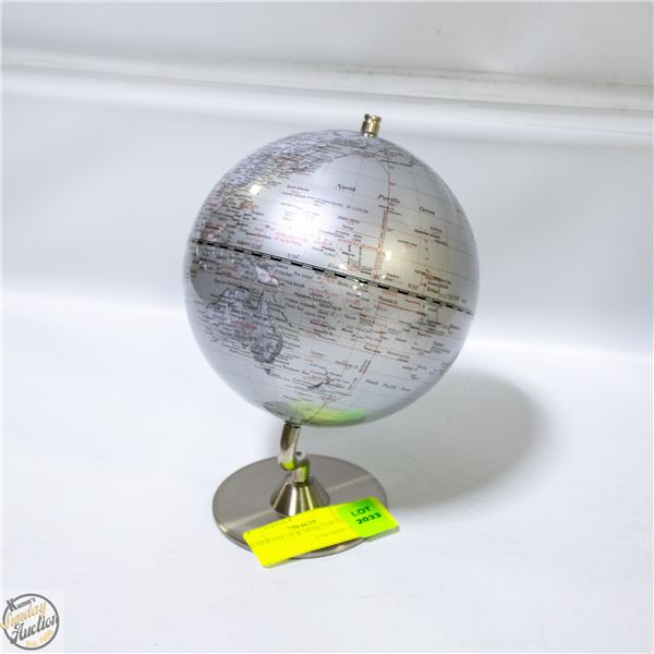 SILVER COLOUR DESKTOP GLOBE
