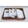 Image 1 : 12 X WHITE APRONS TEFLON FABRIC PROTECTED