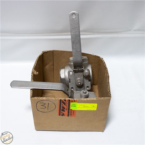 FLAT OF 2 SS 3 WAY BALL VALVES (NEW)