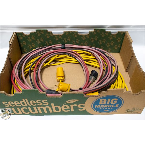 3 EXTENSION CORDS 90 FT 40 FT 9 FT