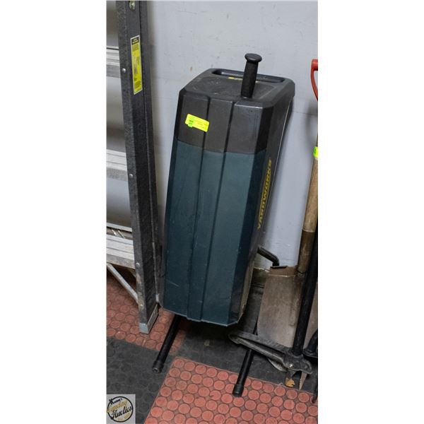 YARDWORKS GARDEN SHREDDER